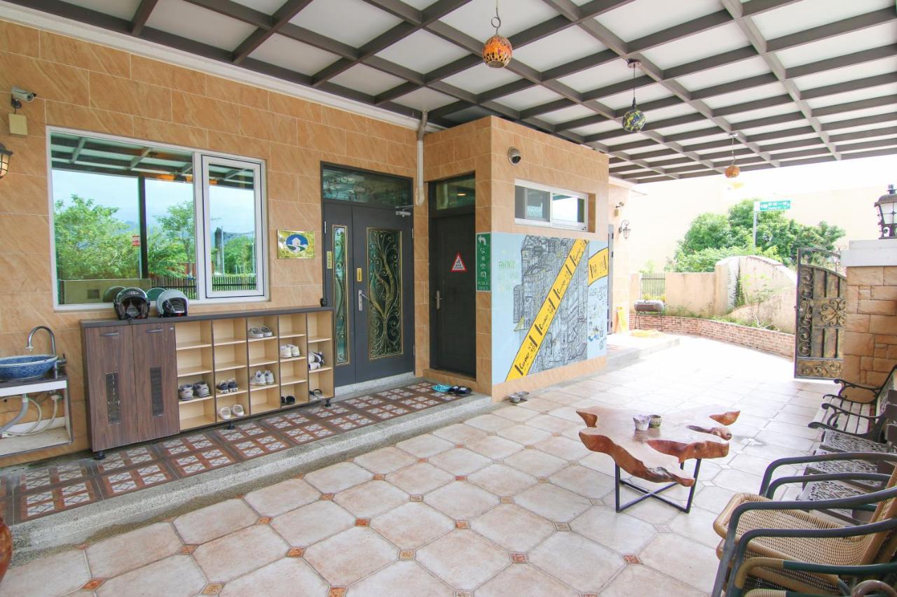 Sevilla Hostel Taitung Exterior foto